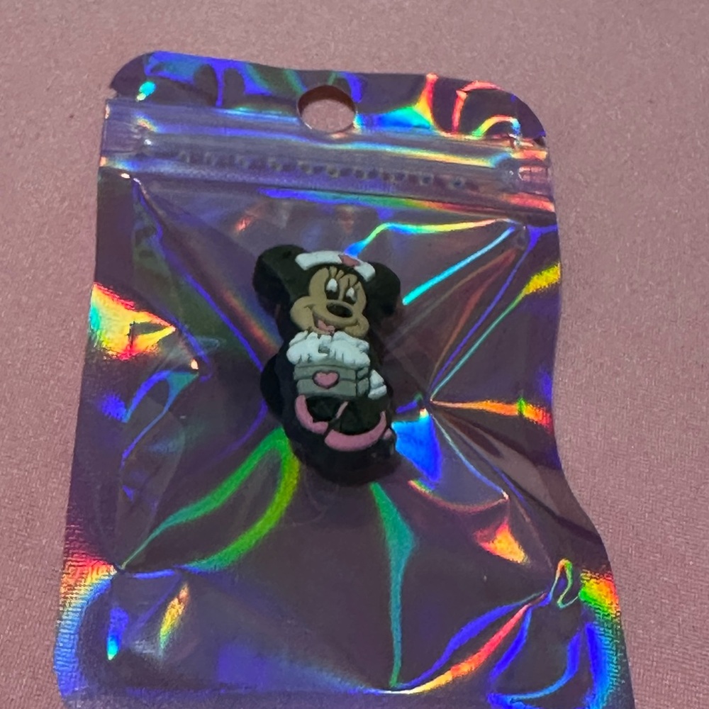Croc charm